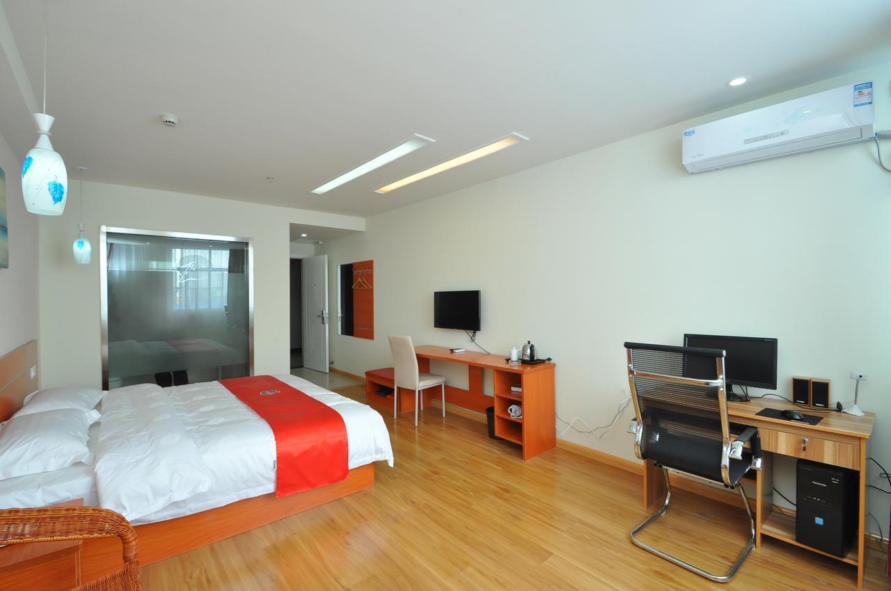 Thank Inn Chain Hotel West Eleven Road Mall Linyi  Zewnętrze zdjęcie